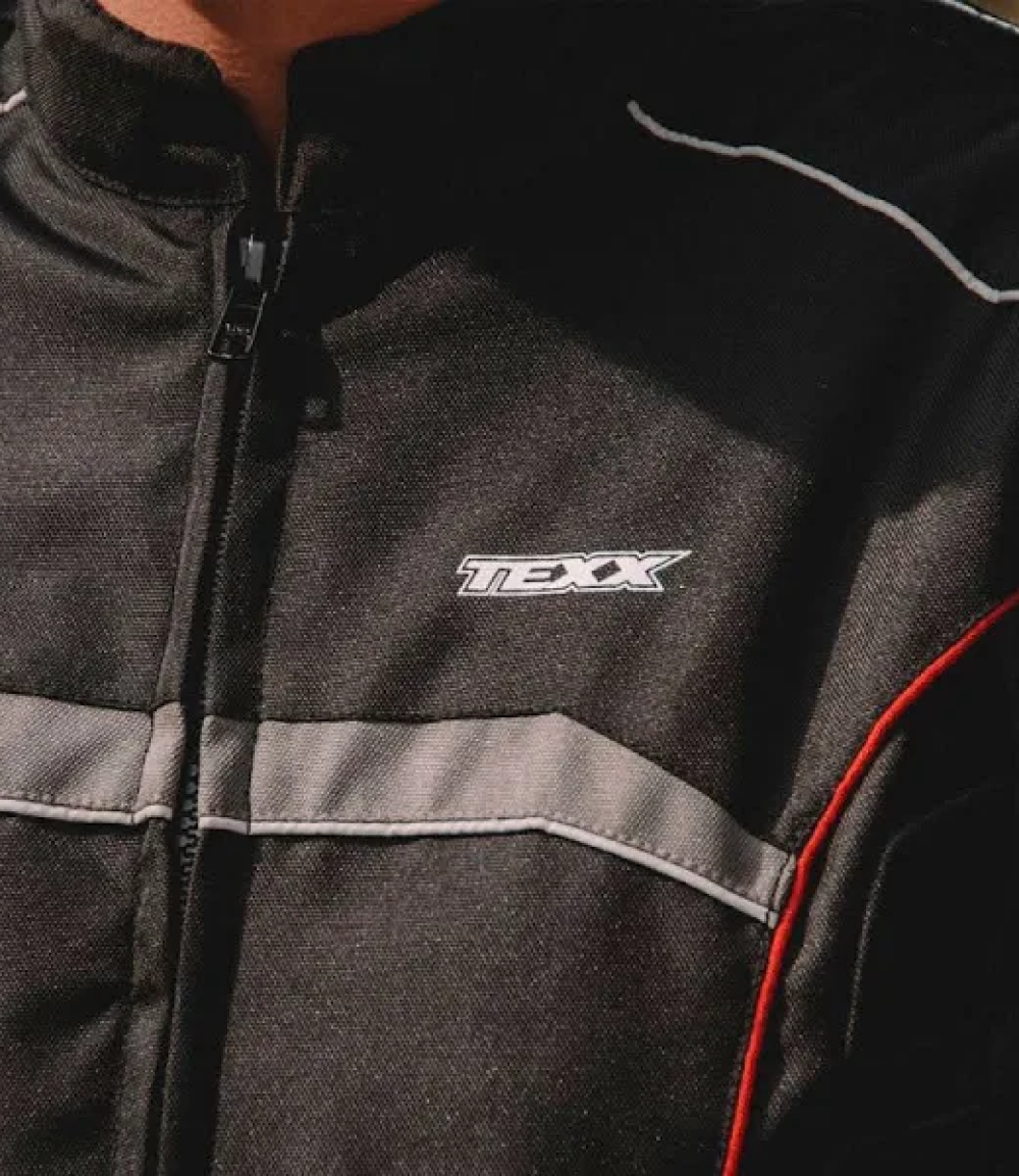 Jaqueta Texx New Strike V2 | Masculina | Preta e Vermelha