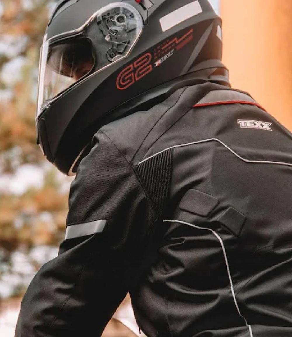 Jaqueta Texx New Strike V2 | Masculina | Preta e Vermelha